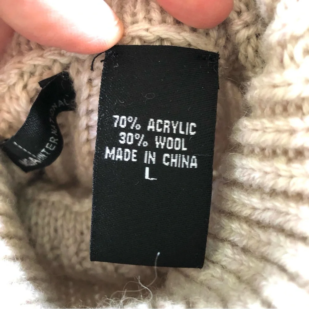 Vintage Moda International Cable Knit Turtleneck Sweater L Cream Wool Blend